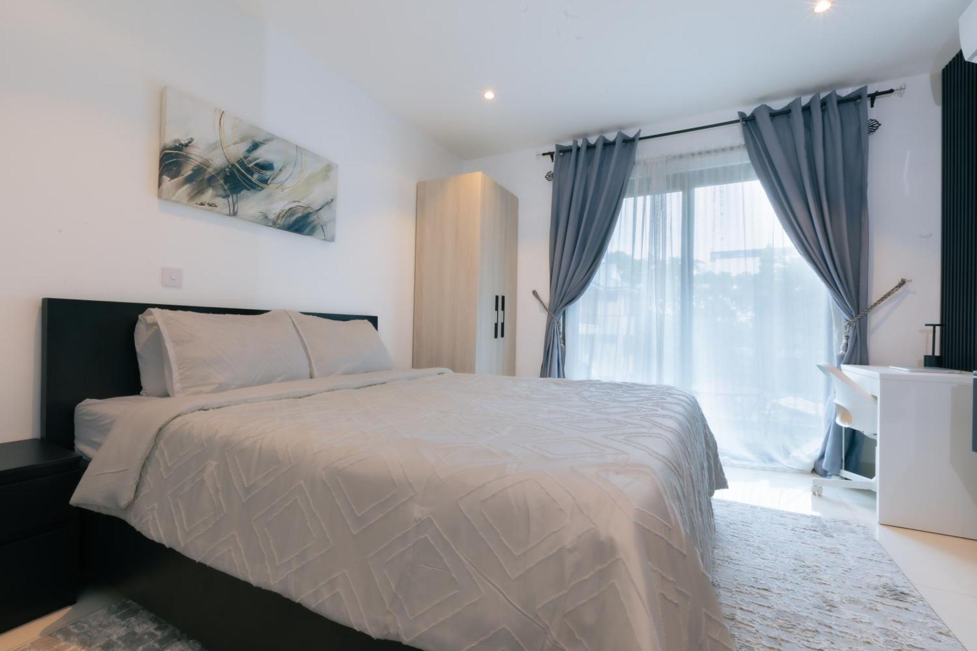 7 Minutes From The Airport - Chic Studio Accra Eksteriør billede